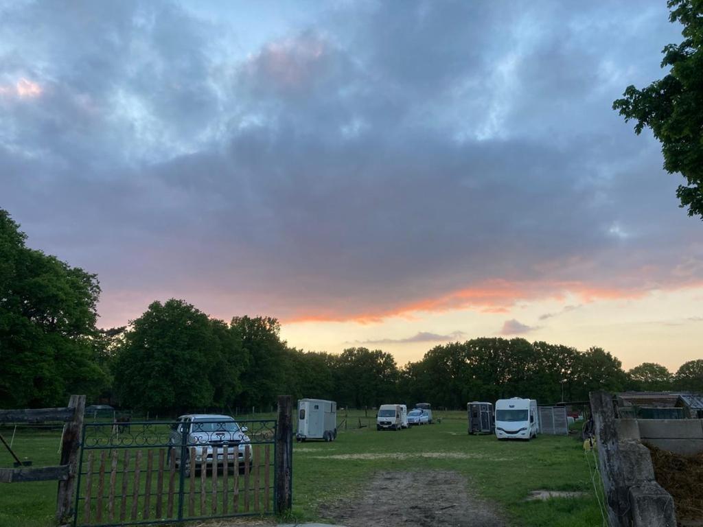 B&B Crijbohoeve Zutendaal Exteriör bild